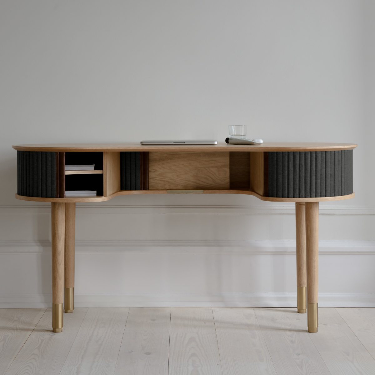 Work Desks – Octagon Furniture